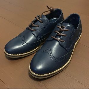 ALDO boys wingtip oxfords NWOT